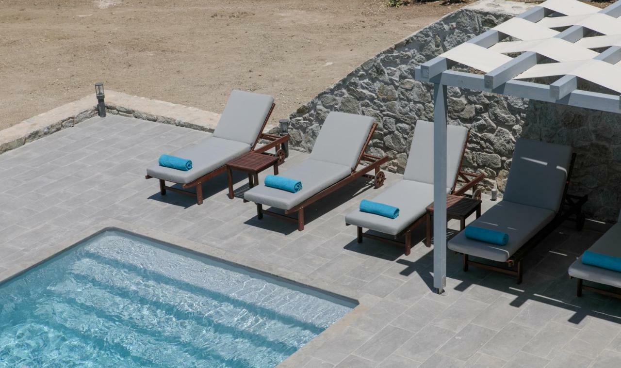 Naxos Infinity Villa And Suites Galanado Eksteriør billede