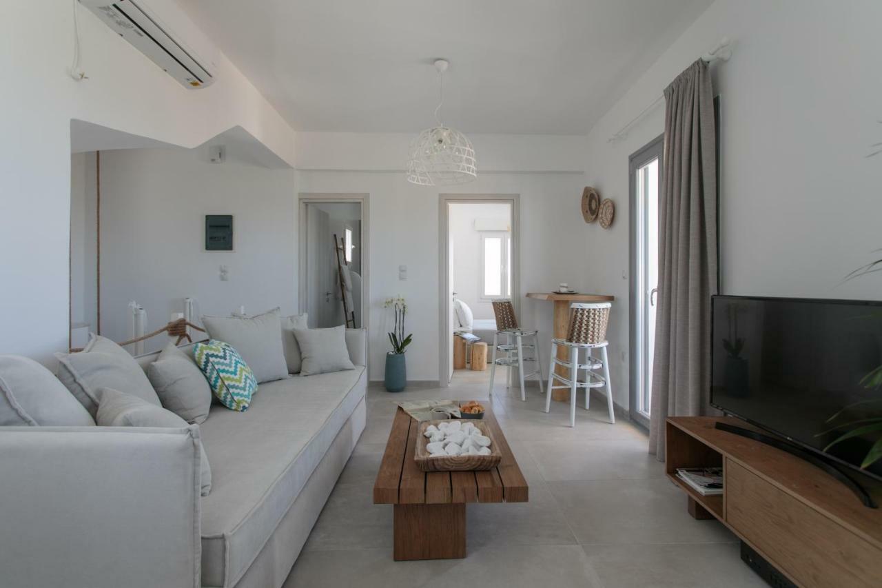 Naxos Infinity Villa And Suites Galanado Eksteriør billede