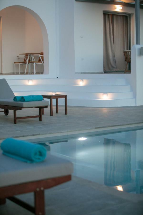 Naxos Infinity Villa And Suites Galanado Eksteriør billede